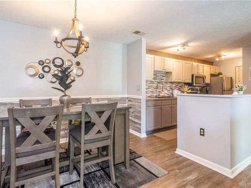 2630 Netherland Drive, Unit 104, Beavercreek, OH 45431 Photo 6