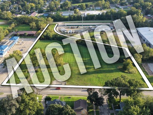 1301 1st Avenue E, Newton, IA 50208