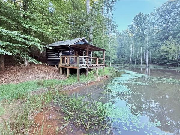 1210 Nicky Lane , Danbury, NC 27016