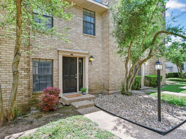 8400 Jamestown DR, Unit 430, Austin, TX 78758