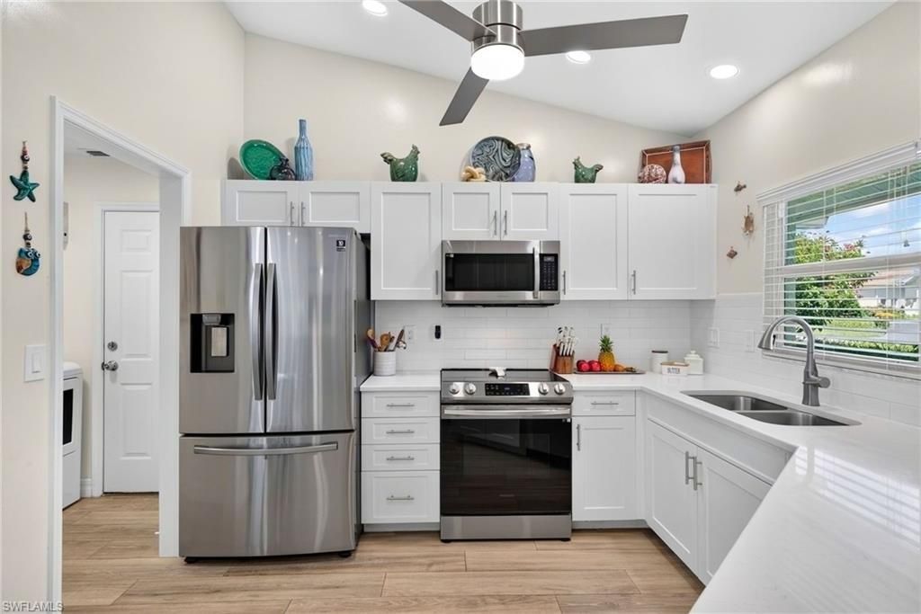 11055 Longshore Way W, Naples, FL 34119 Photo