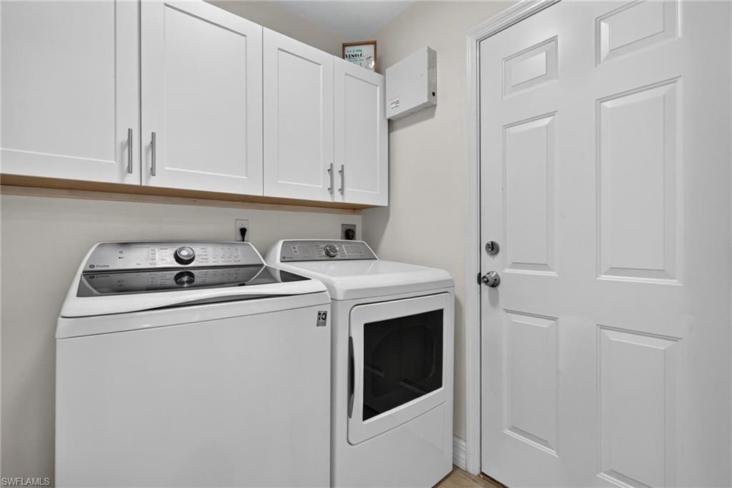 11055 Longshore Way W, Naples, FL 34119 Photo