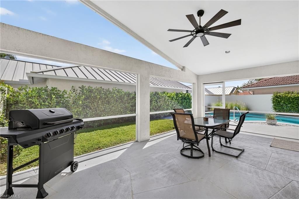 11055 Longshore Way W, Naples, FL 34119 Photo
