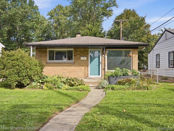 419 Lincoln Avenue , Clawson, Mi 48017