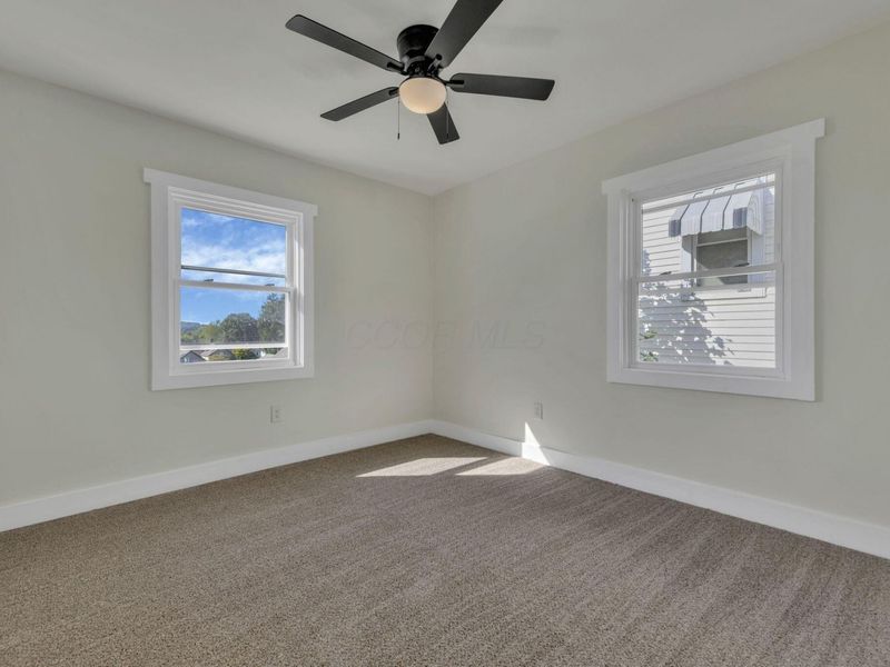 664 Smithfield Avenue, Lancaster, OH 43130 Photo 8