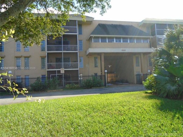 4848 NW 24th Ct , Unit 429, Lauderdale Lakes, FL 33313