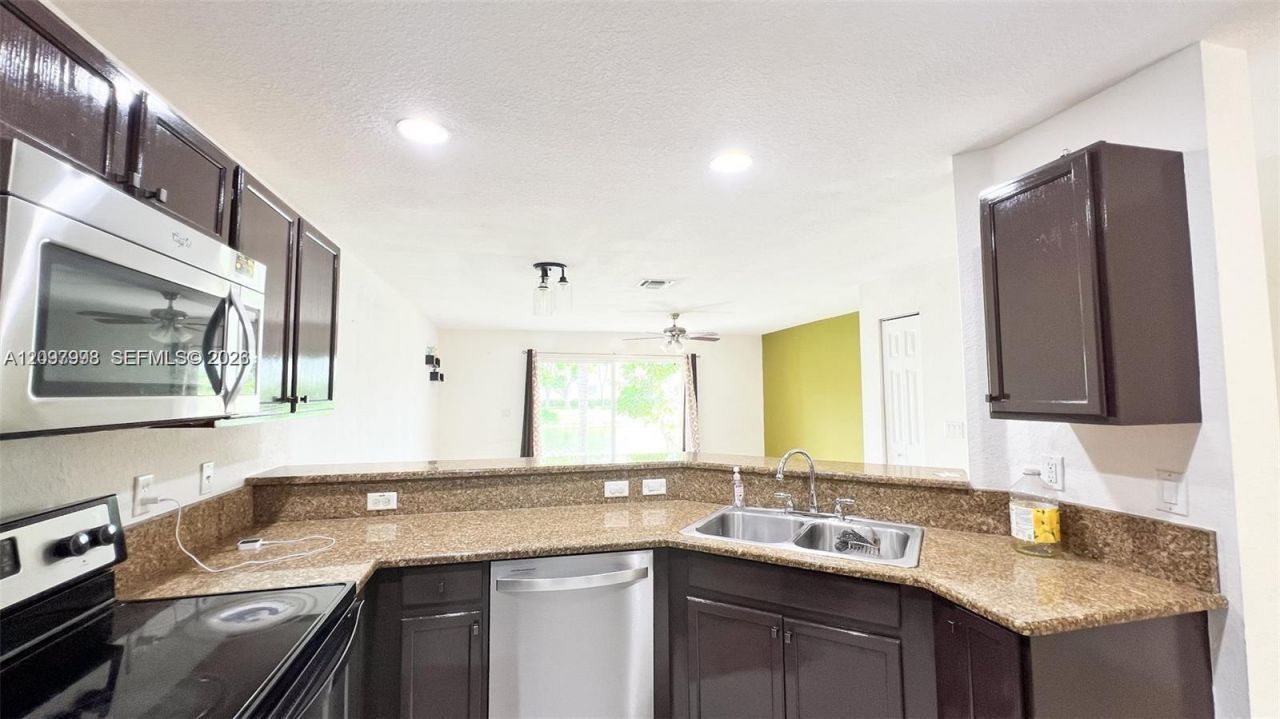 8974 Lancaster St , Tamarac, FL 33321 Photo