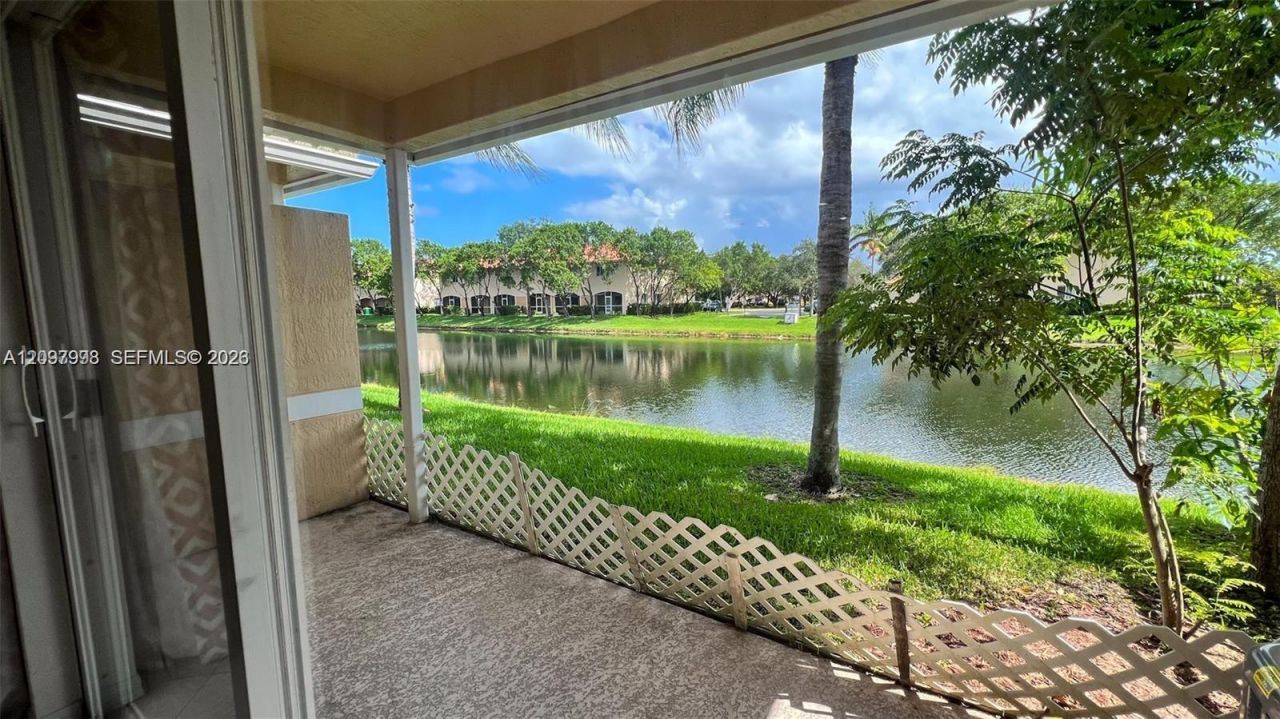 8974 Lancaster St , Tamarac, FL 33321 Photo