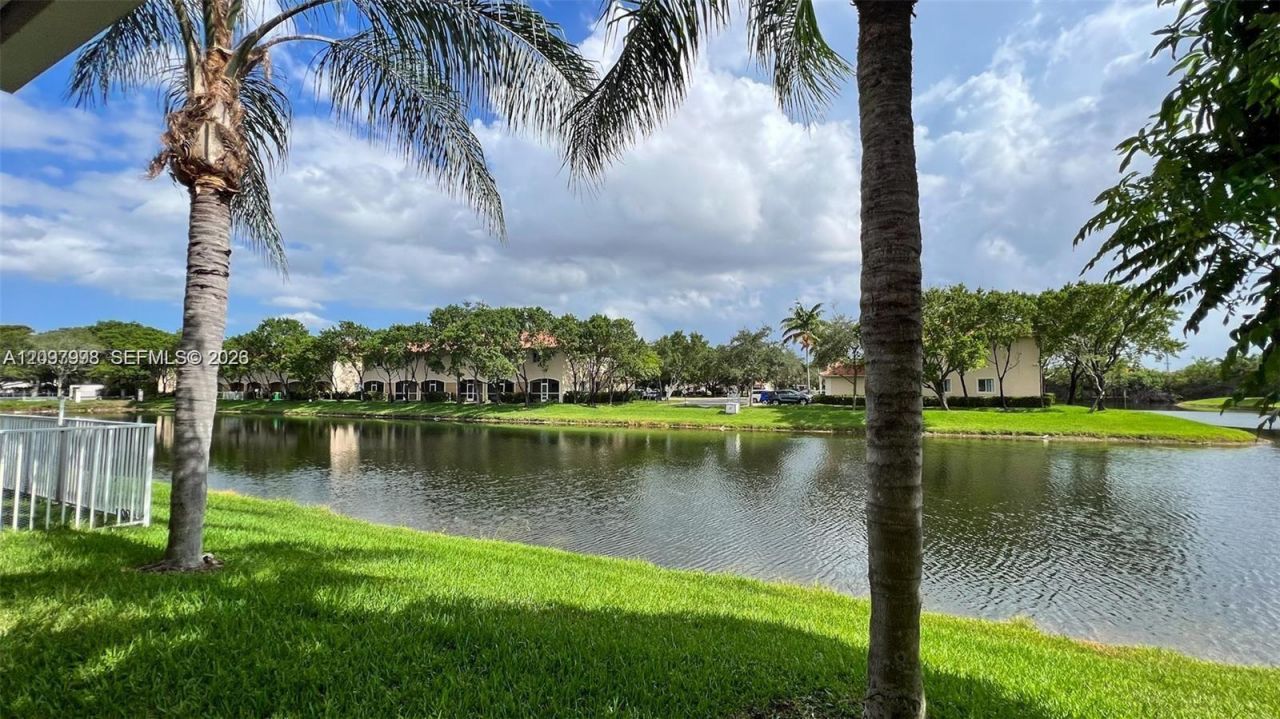 8974 Lancaster St , Tamarac, FL 33321 Photo