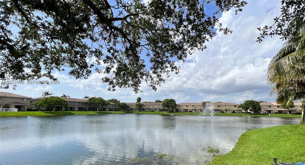 8974 Lancaster St , Tamarac, FL 33321 Photo