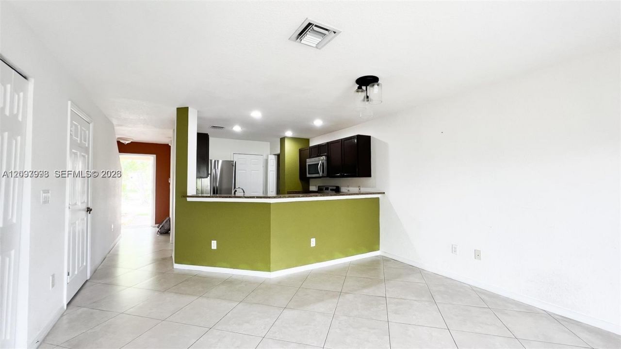 8974 Lancaster St , Tamarac, FL 33321 Photo