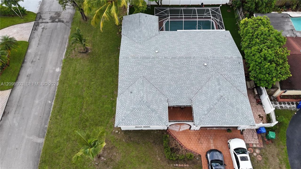 8516 Beekman Dr , Miramar, FL 33025 Photo