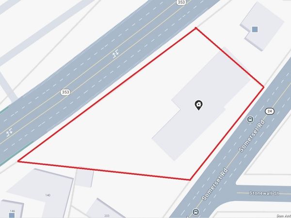 118 NEW LAREDO HWY, San Antonio, TX 78211