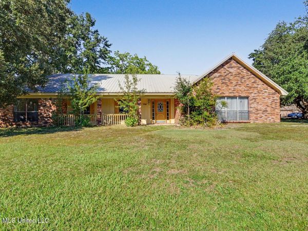 1700 Aubin Boulevard, Gautier, MS 39553