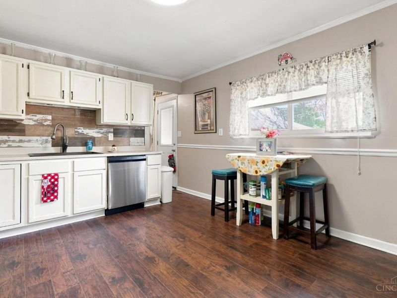 778 Martha Drive, Franklin, OH 45005 Photo 12