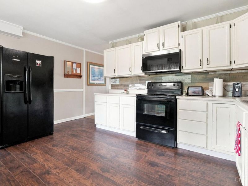 778 Martha Drive, Franklin, OH 45005 Photo 13