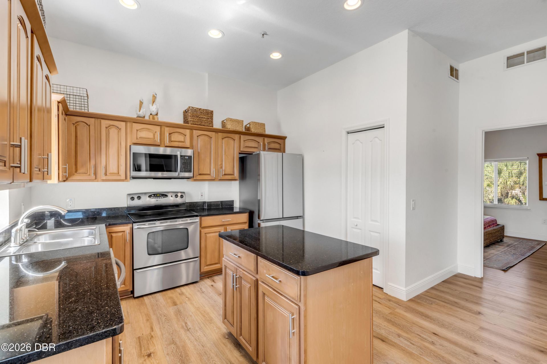 530 Esther Street, New Smyrna Beach, FL 32169 Photo