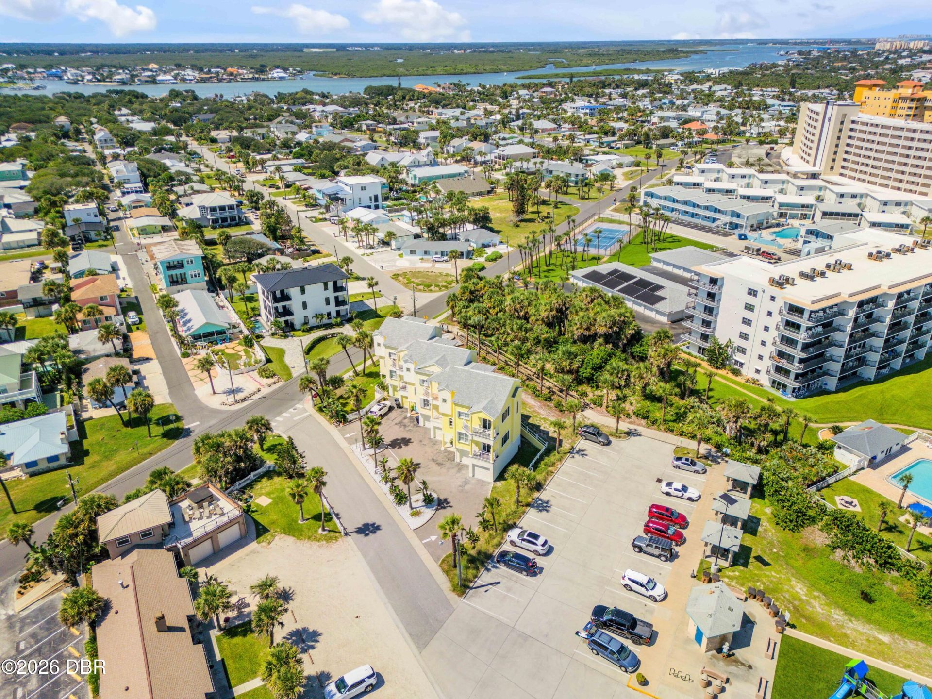 530 Esther Street, New Smyrna Beach, FL 32169 Photo