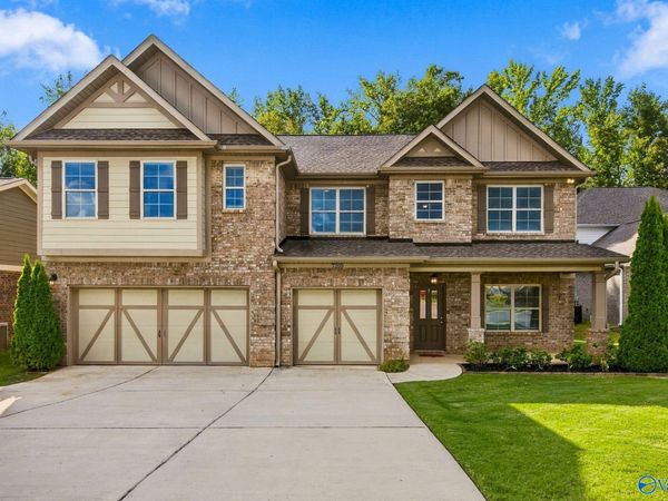 7200 Dorchester Drive SE, Owens Cross Roads, AL 35763