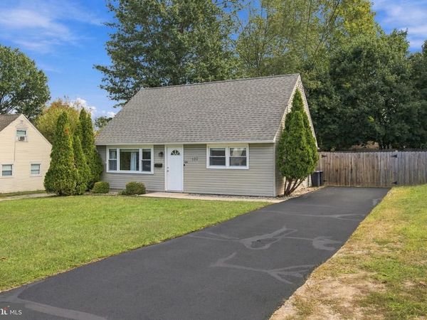122 STRATFORD AVENUE, EWING, NJ 08618