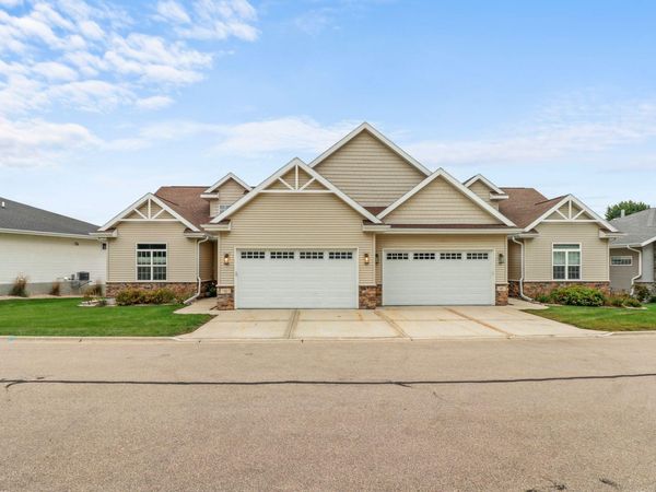 12 Prince Way, Fitchburg, WI 53711