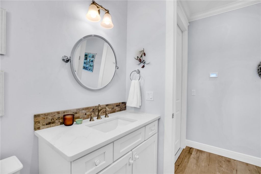 3932 Shoreside Drive, Hutchinson Island, FL 34949 Photo