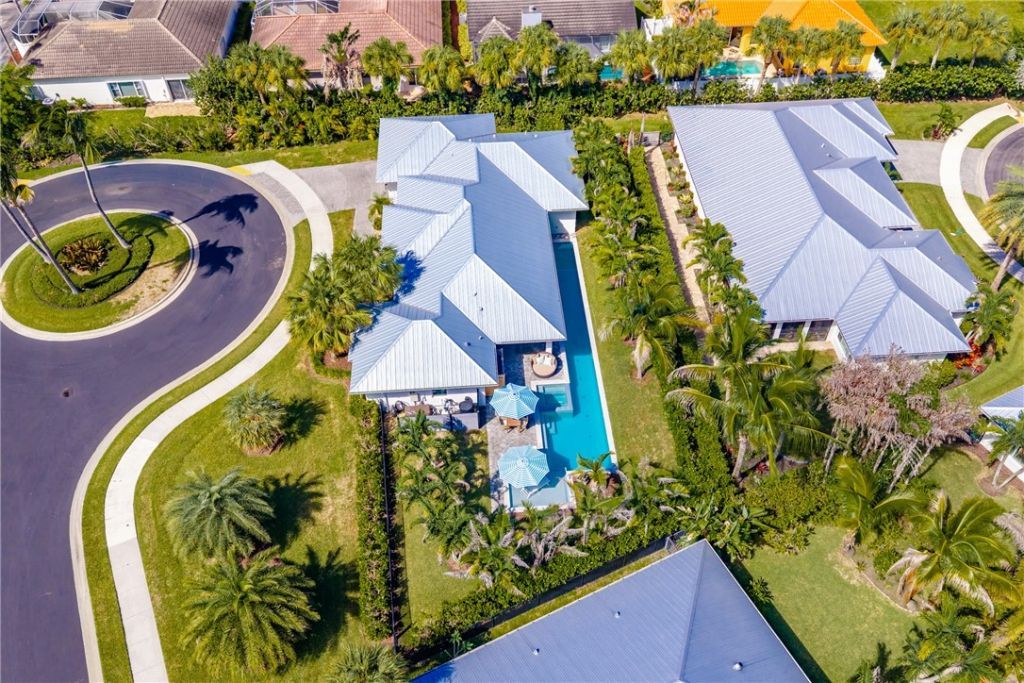 3932 Shoreside Drive, Hutchinson Island, FL 34949 Photo