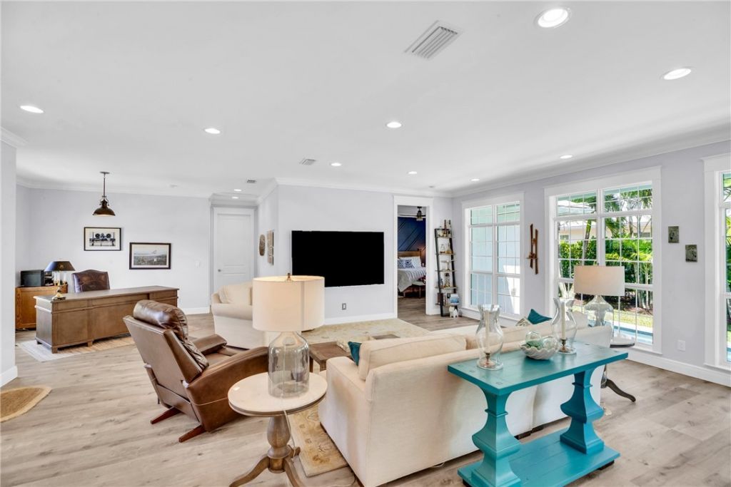 3932 Shoreside Drive, Hutchinson Island, FL 34949 Photo