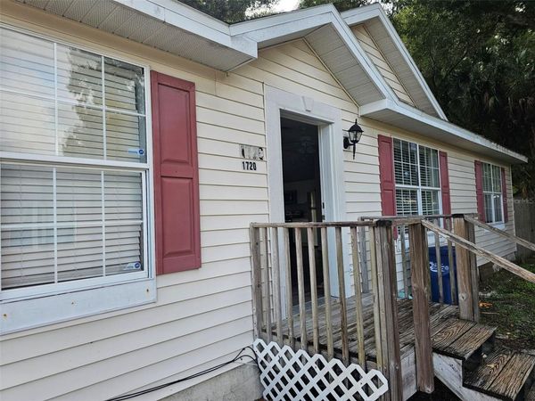 1720 30TH AVENUE E, BRADENTON, FL 34208