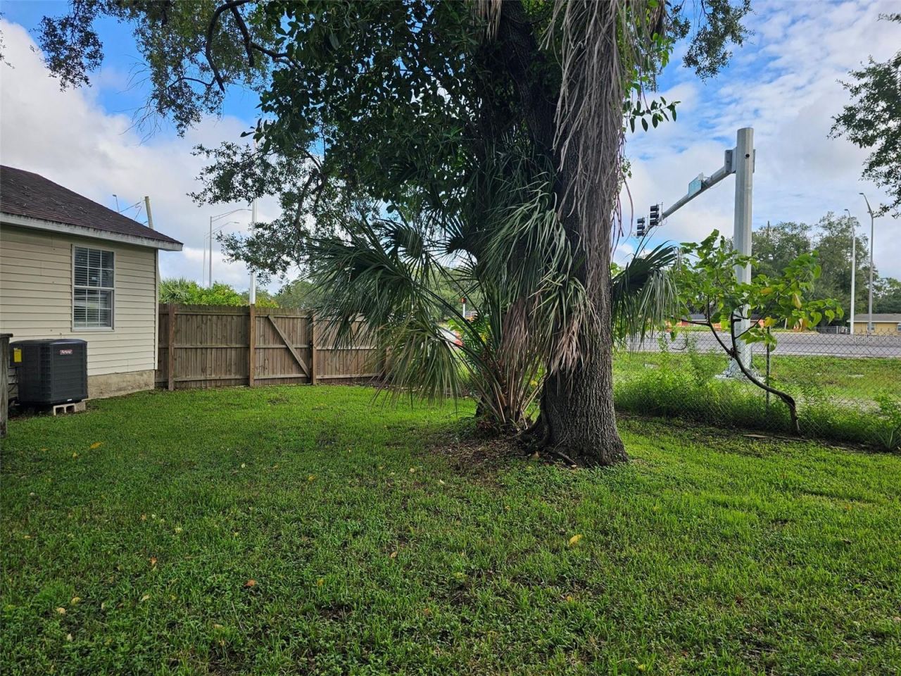 1720 30th Avenue E, Bradenton, FL 34208 Photo