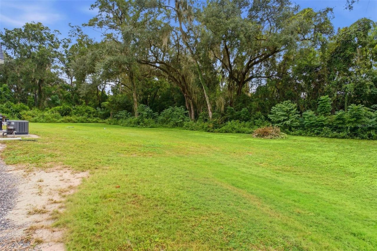 879 County Road 539, Sumterville, FL 33585 Photo