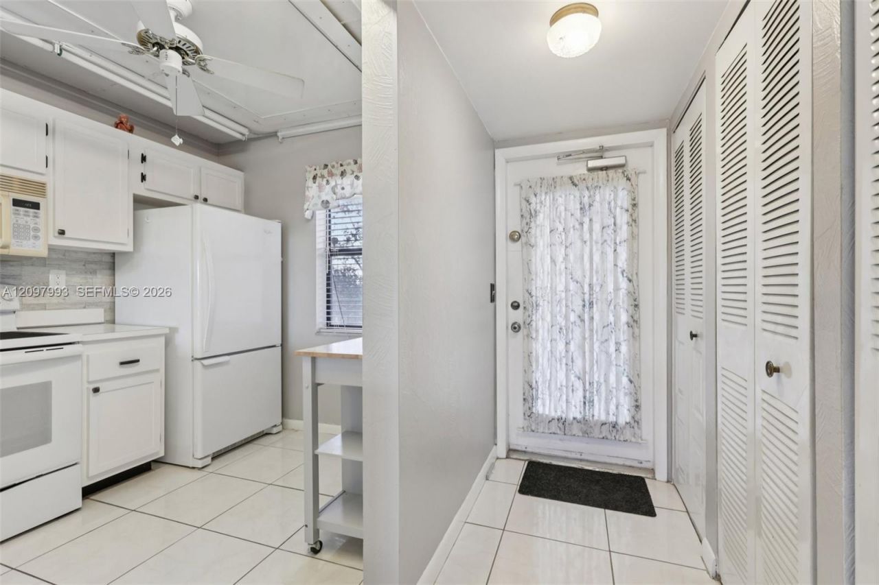 2793 NW 104th Ave, Unit 401, Sunrise, FL 33322 Photo