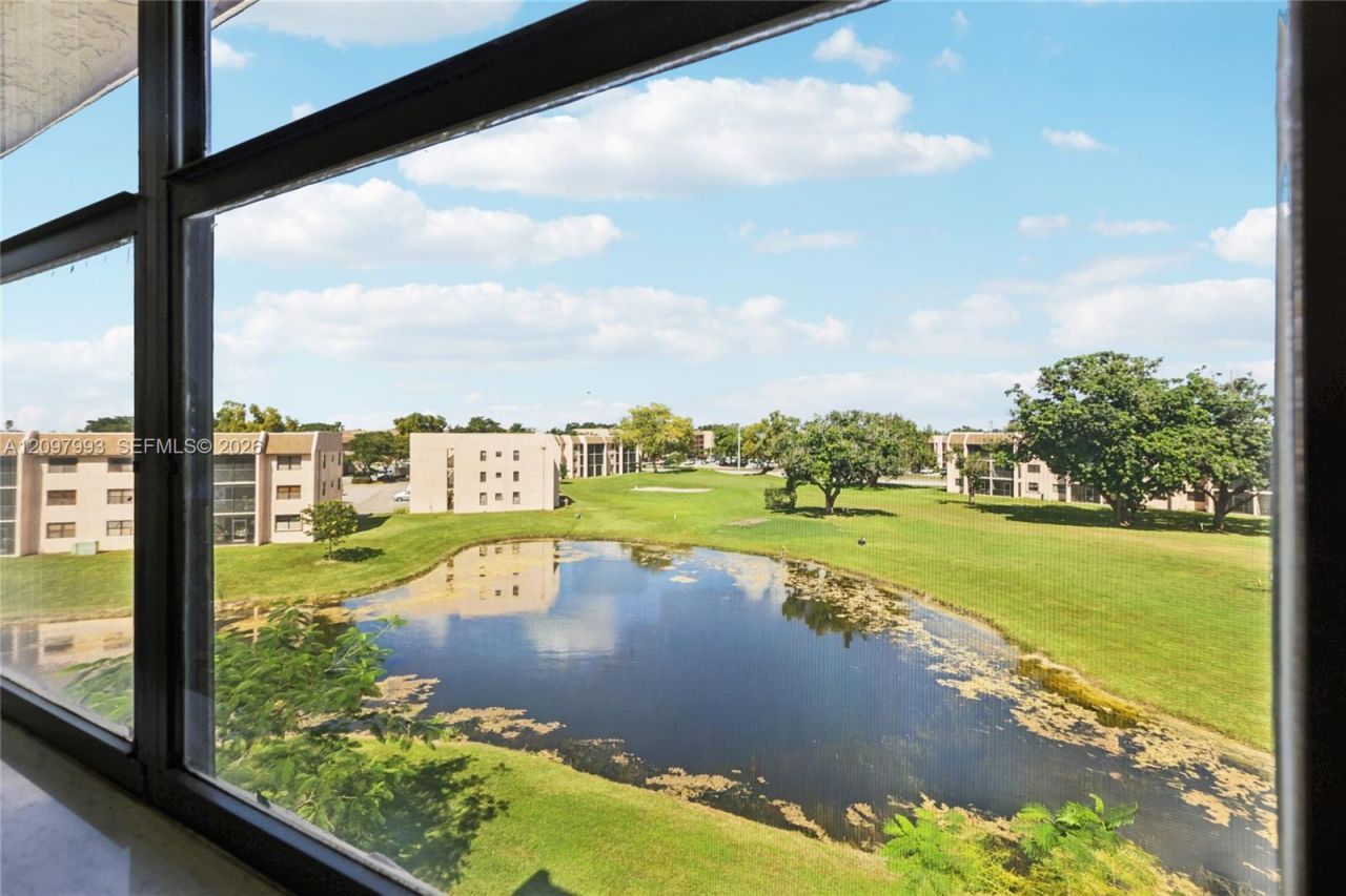 2793 NW 104th Ave, Unit 401, Sunrise, FL 33322 Photo