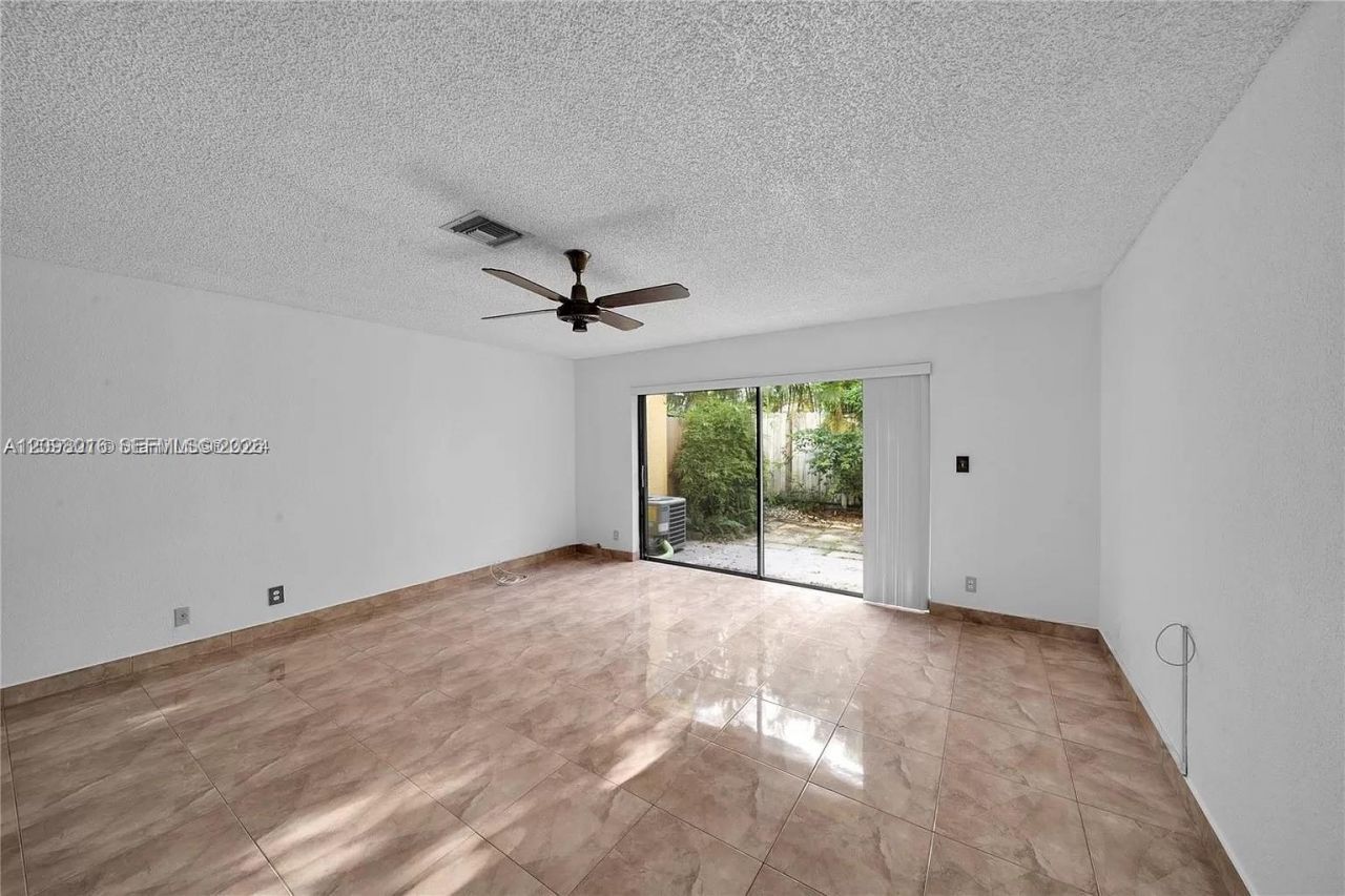 120 SE 12th Ave, Pompano Beach, FL 33060 Photo