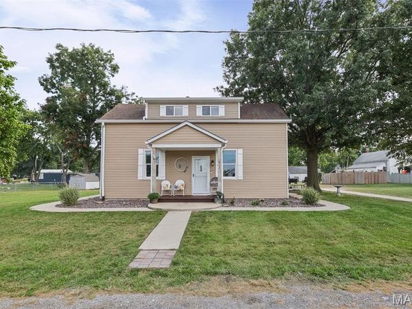 812 Washington Street, St Libory, IL 62282