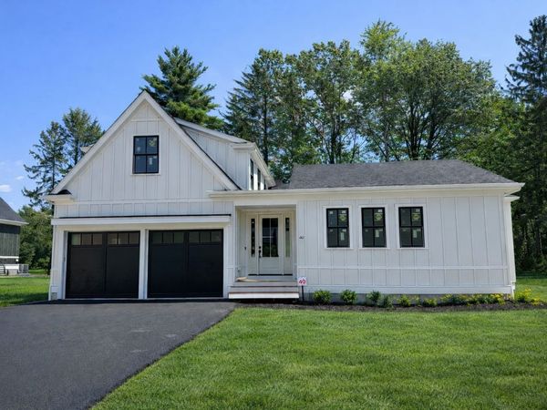 59 Country Farm Road, Framingham, MA 01701
