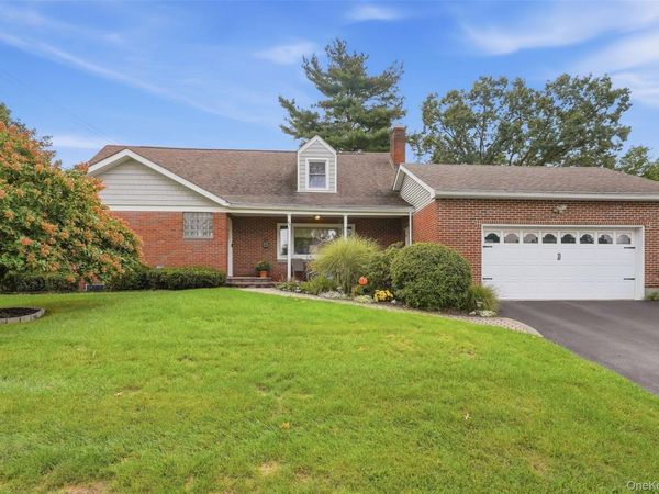 25 E Willow Street, Beacon, NY 12508