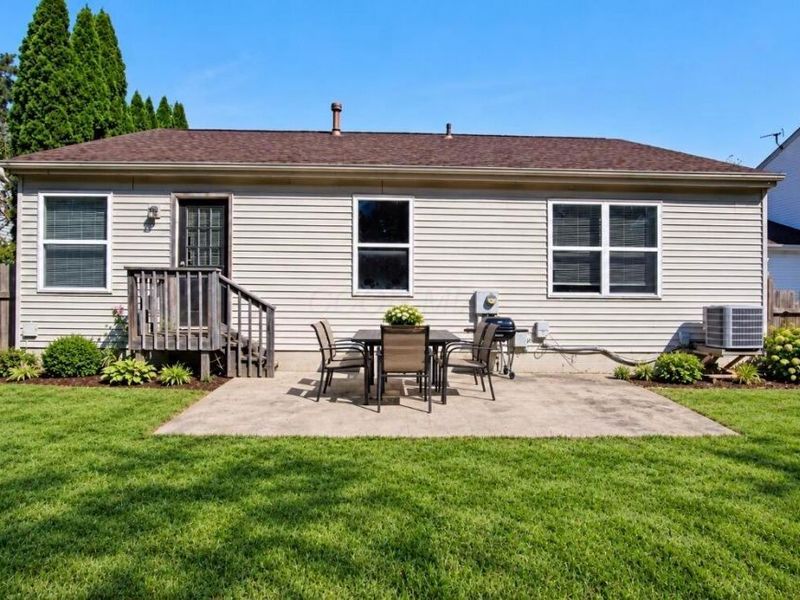 6705 Jennyann Way, Canal Winchester, OH 43110 Photo 2