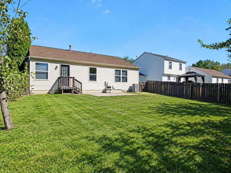 6705 Jennyann Way, Canal Winchester, OH 43110 Photo 3
