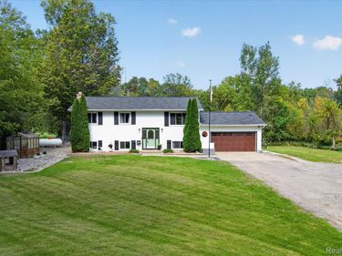 6645 Dunn Road, Oceola Township, Mi 48855