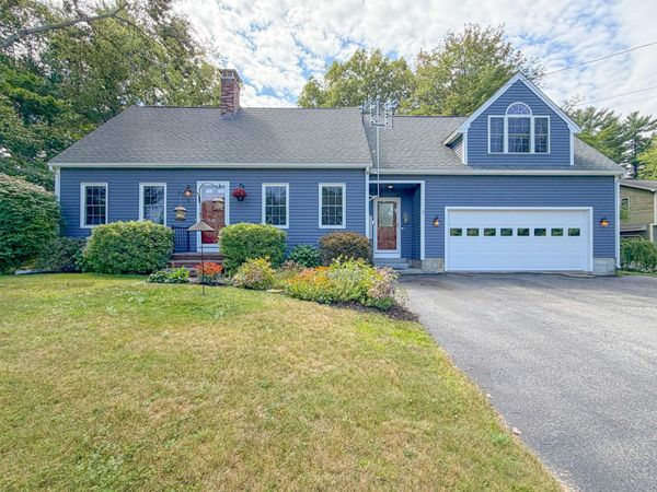 6 Peabody Lane, Saco, ME 04072