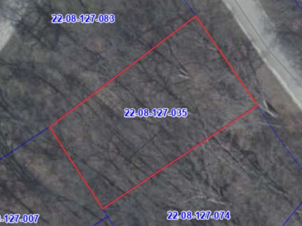 809 Missouri Drive , Dixon, IL 61021