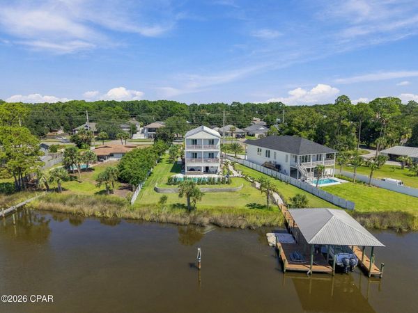 8811 N Lagoon Drive, Panama City Beach, FL 32408