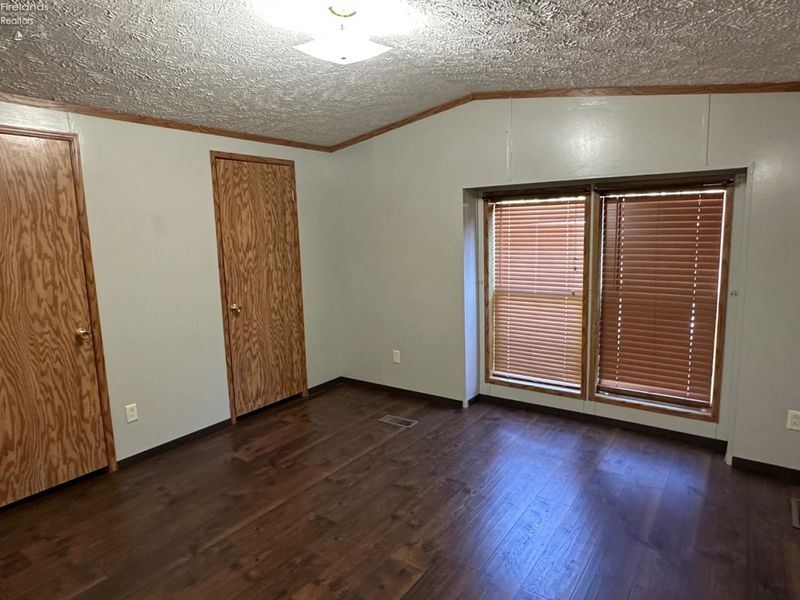 200 N Ontario Street, Lacarne, OH 43439 Photo 12