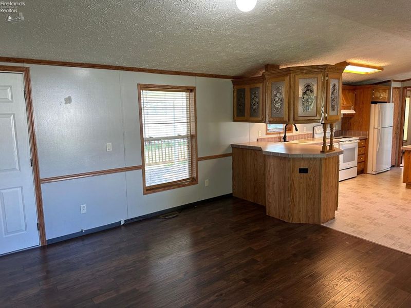 200 N Ontario Street, Lacarne, OH 43439 Photo 27
