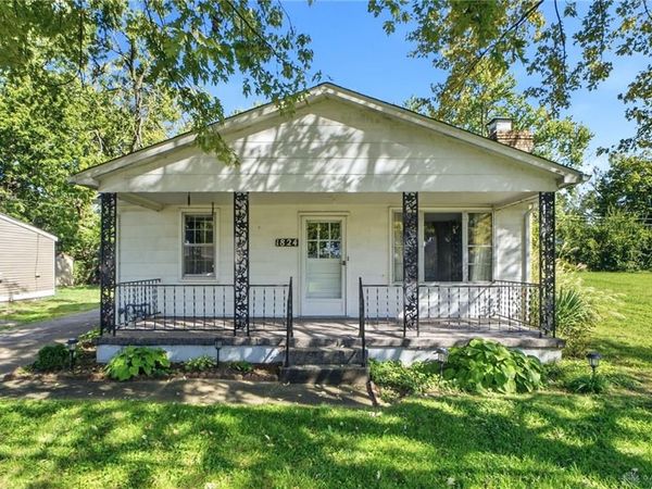 1824 Burrowes Boulevard, Fairborn, OH 45324