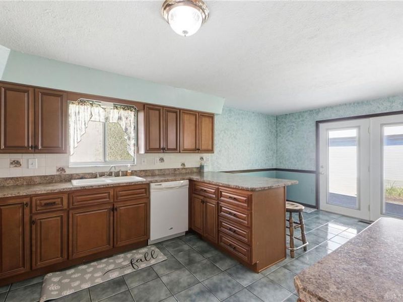 1824 Burrowes Boulevard, Fairborn, OH 45324 Photo 16