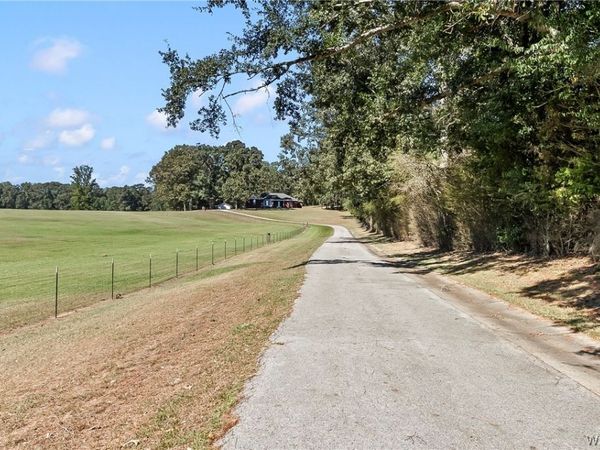 15111 Unicorn Drive, Cottondale, AL 35453