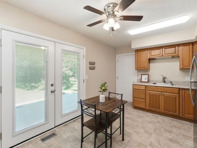 3039 Lynn Haven Street, Springfield, OH 45503 Photo 6