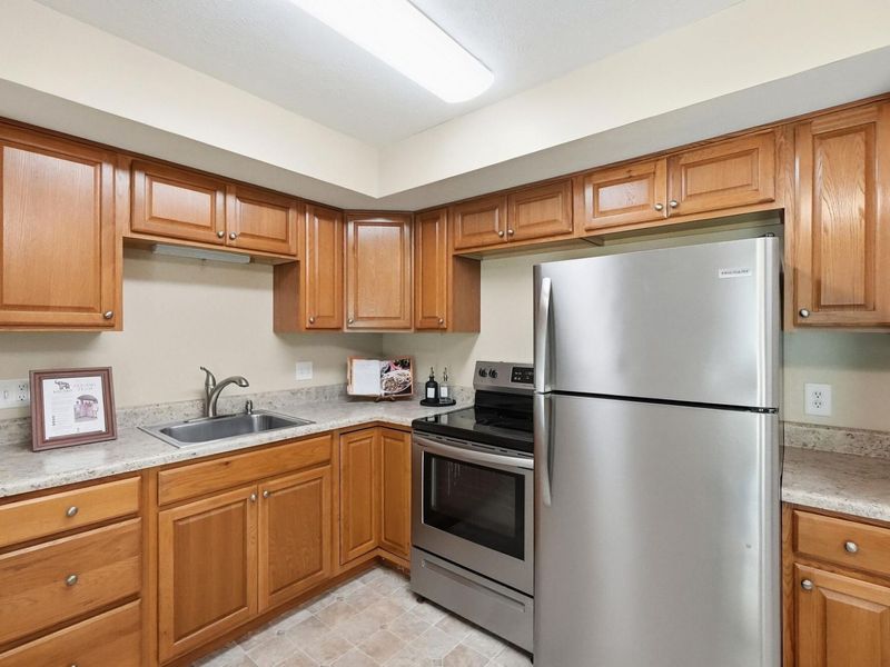3039 Lynn Haven Street, Springfield, OH 45503 Photo 8